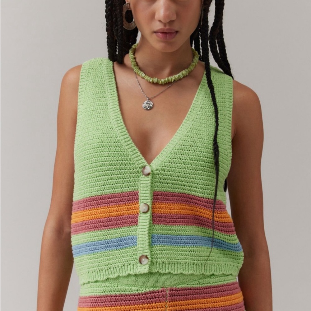 Knitted Two Piece - Picture 4 of 6
